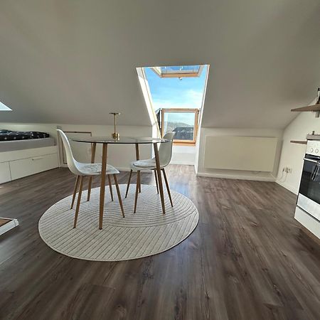Schoenes Appartement Mit Seeblick Gummersbach Luaran gambar